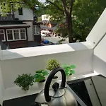 아파트 39 *